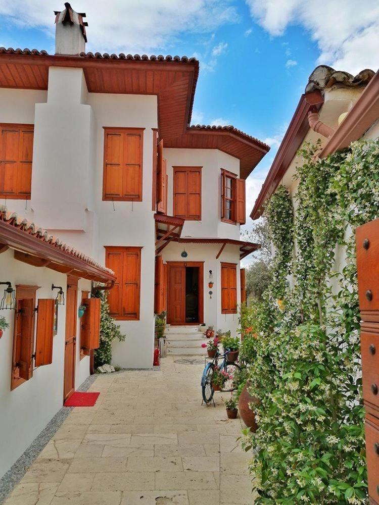 Meltem Hanim Konaği Ula Exterior foto